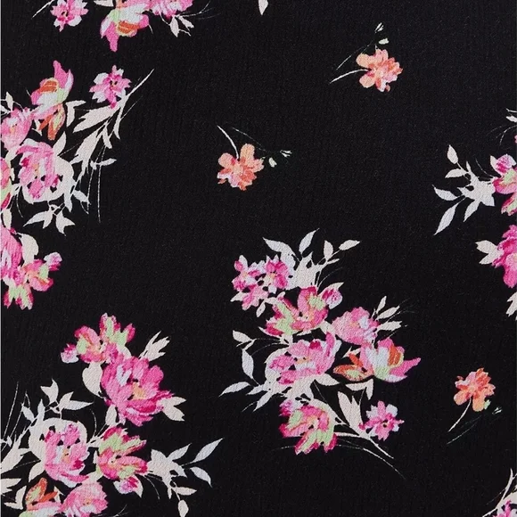 Torrid Floral Crinkle Gauze Wide Leg Pant Floral Black Pink Size 2X - Picture 2 of 9